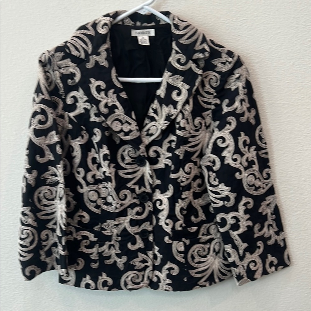 Harold's Black and Cream Baroque Embroidered EventWare Button Blazer Women’s 8